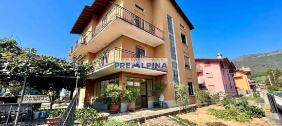 12 rooms Villa in Casnigo, Italy No. 104059 2