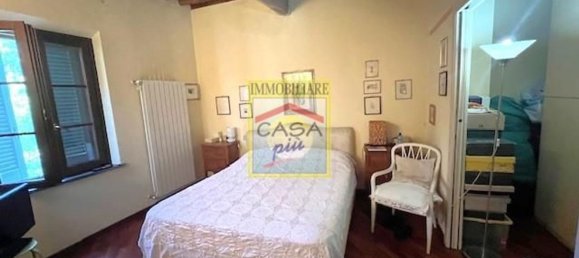 8 rooms House in Cascina, Italy No. 47966 10
