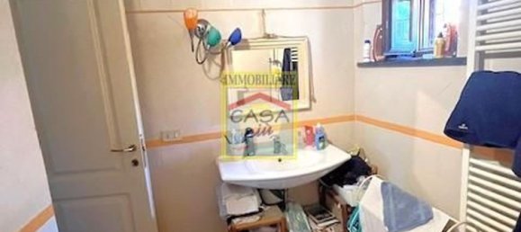 8 rooms House in Cascina, Italy No. 47966 9