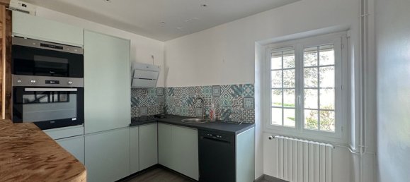 Casa de 5 dormitorios en Maves, France No. 68291 15