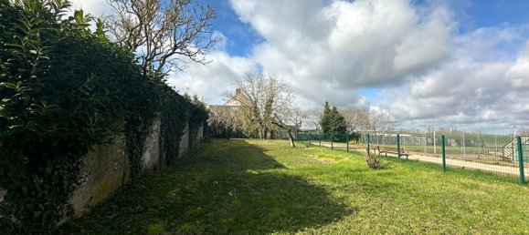 Casa de 5 dormitorios en Maves, France No. 68291 10