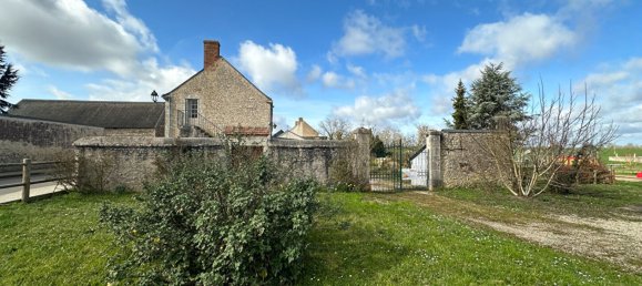 Casa de 5 dormitorios en Maves, France No. 68291 8