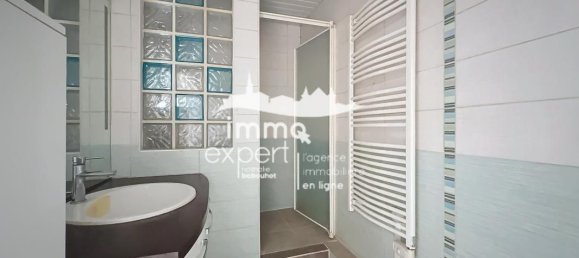 2 chambres Appartement à Mirecourt, France No. 156413 6