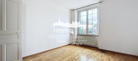 2 chambres Appartement à Mirecourt, France No. 156413 2