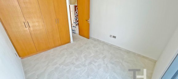 3 bedrooms Townhouse in Dubai Land, UAE No. 30568 13