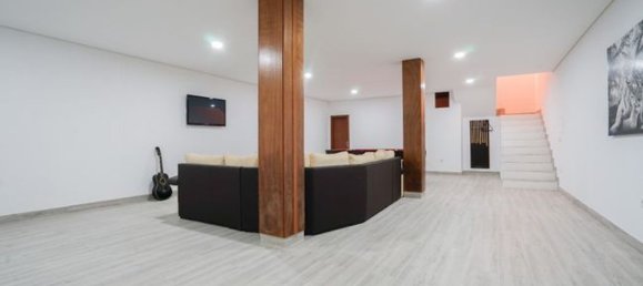 3 bedrooms House in Lanhoso, Portugal No. 181268 9