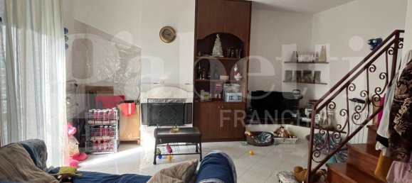 Villa de 4 dormitorios en Mercogliano, Italy No. 159228 17