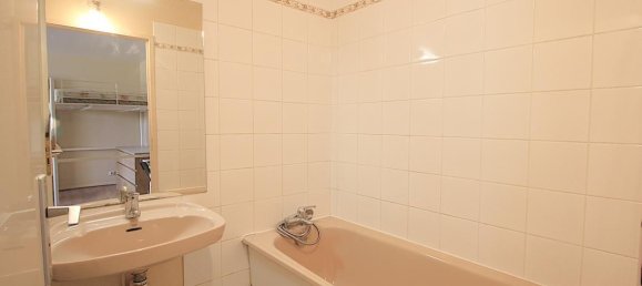 Studio in Le Bourget, France No. 182516 6