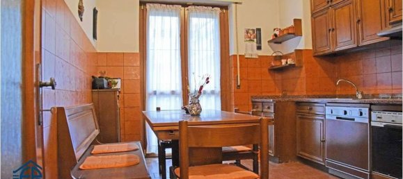 4 rooms Apartment in Sesto San Giovanni, Italy No. 271633 10