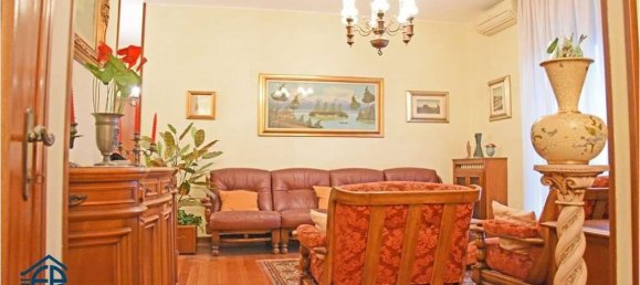 4 rooms Apartment in Sesto San Giovanni, Italy No. 271633 3