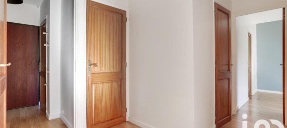 3 bedrooms Apartment in Yvelines, France No. 351402 5