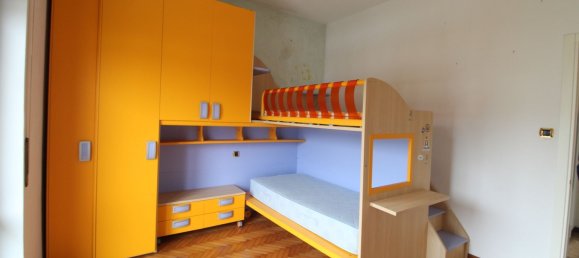4 Schlafzimmer Wohnung in Arzignano, Italy, Nr. 328330 11