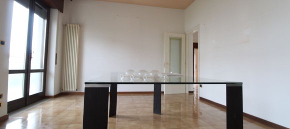 4 Schlafzimmer Wohnung in Arzignano, Italy, Nr. 328330 4