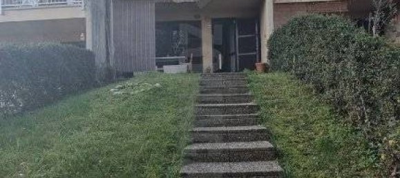 3 bedrooms House in Vergiate, Italy No. 163433 41