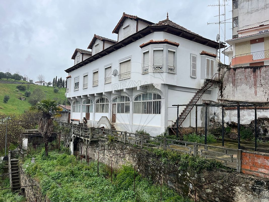 7 غرف نوم منزل في Braganca, Portugal رقم 39664