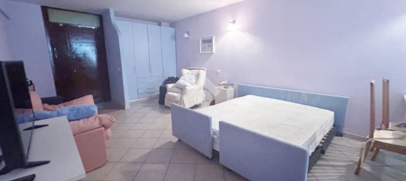 Studio in Carrara, Italy No. 273064 3