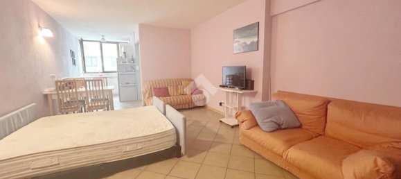 Studio in Carrara, Italy No. 273064 20