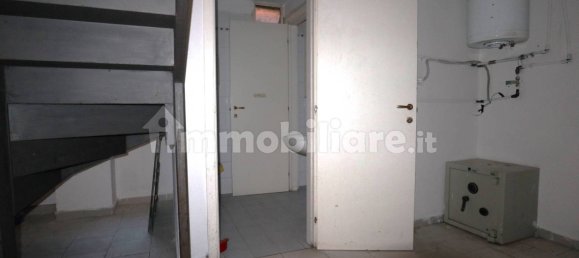 2 rooms Commercial property in Bologna, Italy No. 194839 11