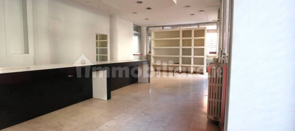 2 rooms Commercial property in Bologna, Italy No. 194839 12