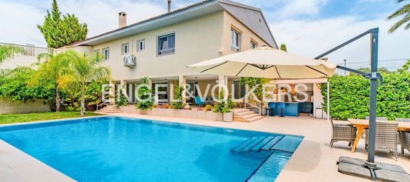 7 bedrooms Villa in Alicante, Spain No. 189272 3