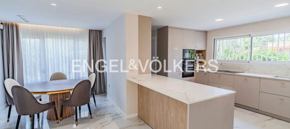 7 bedrooms Villa in Alicante, Spain No. 189272 16