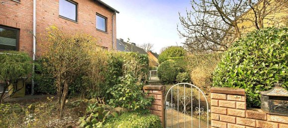 Таунхаус с 5 комнатами в Нойс, Германия № 74920 3