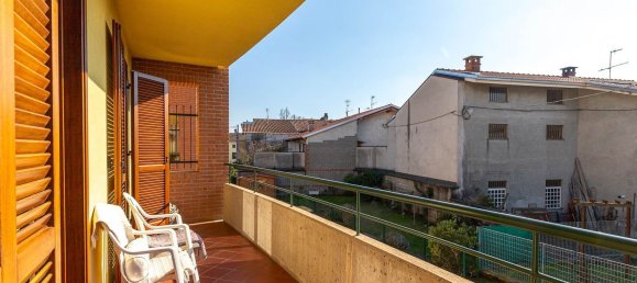 4 rooms Apartment in Ivrea, Italy No. 1811 24