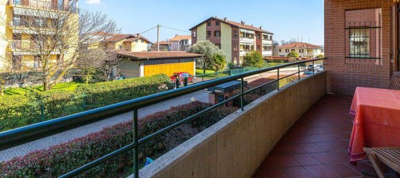 4 rooms Apartment in Ivrea, Italy No. 1811 5