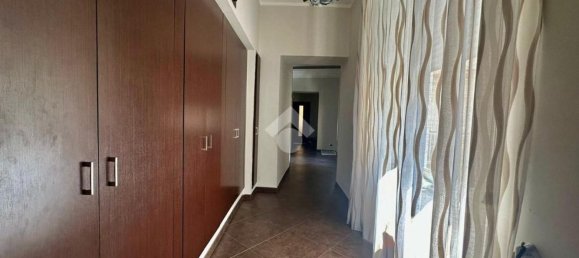 6 bedrooms Apartment in Naples, Italy No. 326314 14