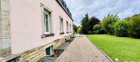 6 bedrooms Office in Giraumont, France No. 246009 21