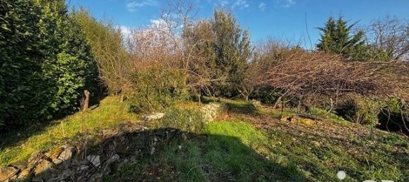  قطعة أرض في Saint-Julien-du-Serre, France 693متر مربع رقم 200891 2