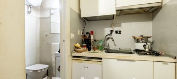 Studio in Rome, Italy No. 205790 7