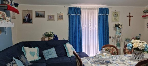 6 rooms Apartment in Stimigliano, Italy No. 24972 8