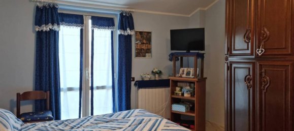 6 rooms Apartment in Stimigliano, Italy No. 24972 19