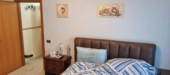 6 rooms Apartment in Stimigliano, Italy No. 24972 18