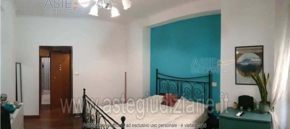 3 bedrooms Apartment in Rome, Italy No. 377775 2