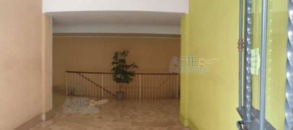 3 bedrooms Apartment in Rome, Italy No. 377775 17