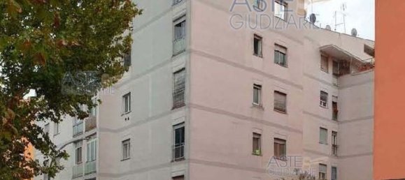 3 bedrooms Apartment in Rome, Italy No. 377775 12