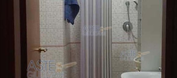 3 bedrooms Apartment in Rome, Italy No. 377775 3