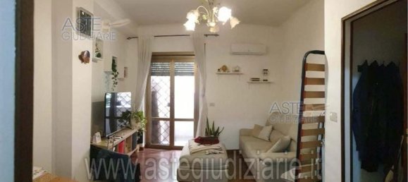 3 bedrooms Apartment in Rome, Italy No. 377775 18