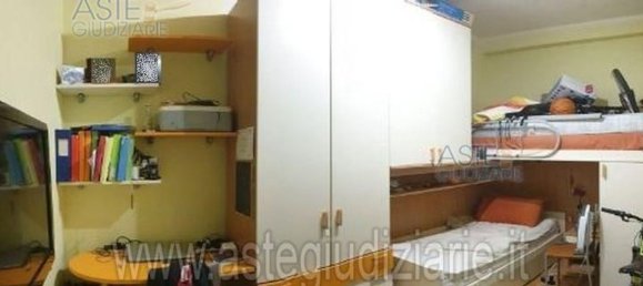 3 Schlafzimmer Wohnung in Rome, Italy, Nr. 335494 4