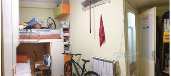 3 Schlafzimmer Wohnung in Rome, Italy, Nr. 335494 7