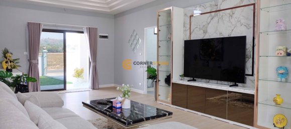 Maison à Bang Sare, Thailand 304m² No. 26686 8