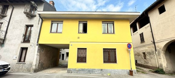 3 Schlafzimmer Wohnung in Cameri, Italy, Nr. 319565 4