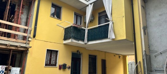 3 Schlafzimmer Wohnung in Cameri, Italy, Nr. 319565 5