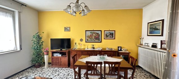 3 Schlafzimmer Wohnung in Cameri, Italy, Nr. 319565 13