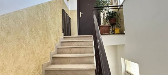 3 Schlafzimmer Wohnung in Cameri, Italy, Nr. 319565 9