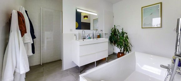 4 chambres Maison à Suresnes, France No. 145961 19