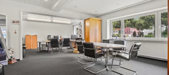 3-salle Bureau à Ravensburg, Germany No. 61668 8