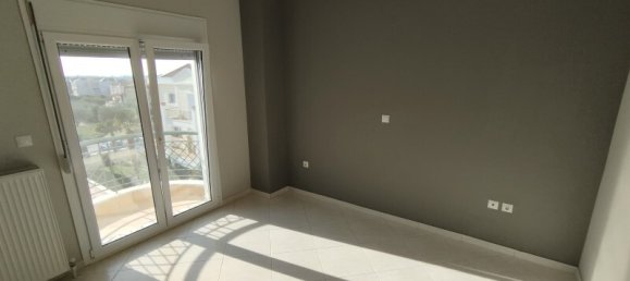 4 Schlafzimmer Property in Epanomi, Greece, Nr. 2604 14